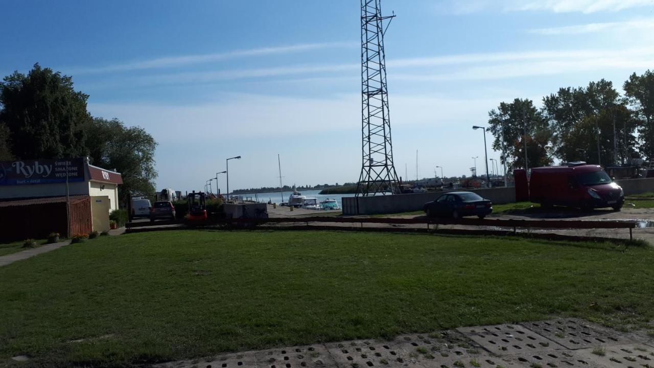 Apartament Delux Marina Kąty Rybackie Екстериор снимка